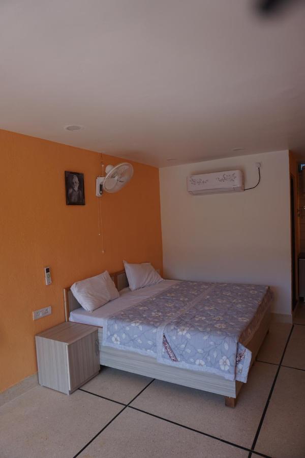 Abhayam Ashram Otel Rishīkesh Dış mekan fotoğraf